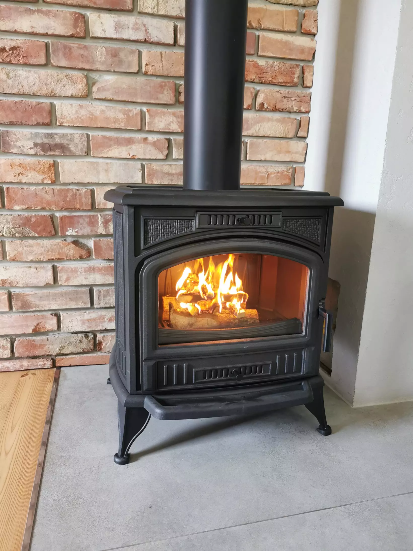 Kominek kaflowy realizacja